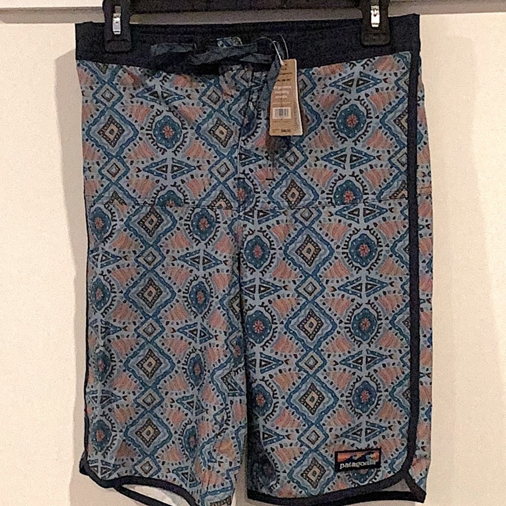Patagonia Boys Board Shorts XL (14)